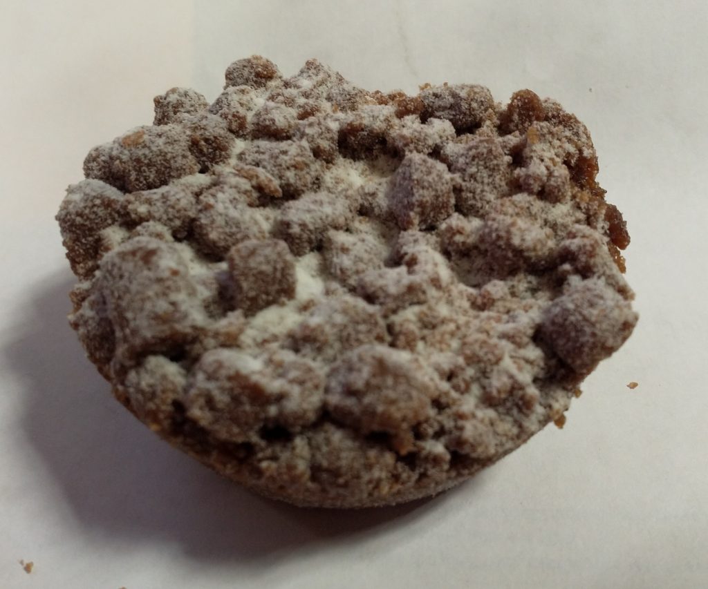 2019 Heston Chocolate & Sour Cherry Crumble Mince Pie 1