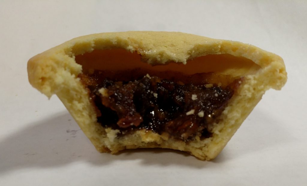 2019 Waitrose DUCHY Organic Mince Half Empty